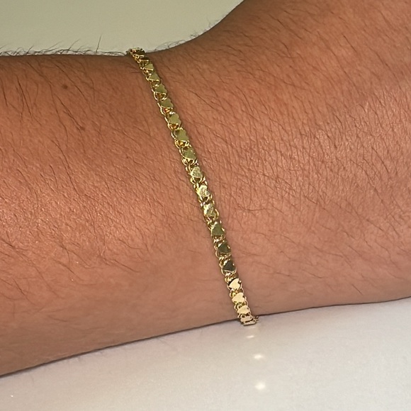 Solid Stamped 14K Yellow Gold Love Hearts Link Bracelet - Picture 6 of 12